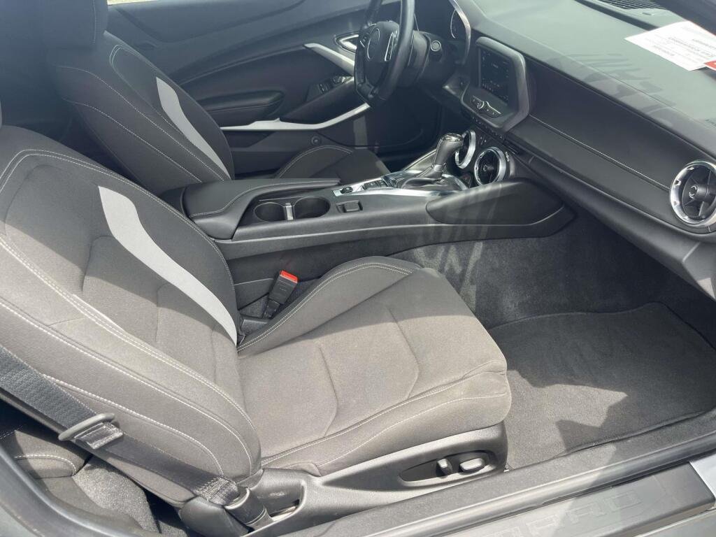Used 2023 Sharkskin Metallic Chevrolet LT1 image 21