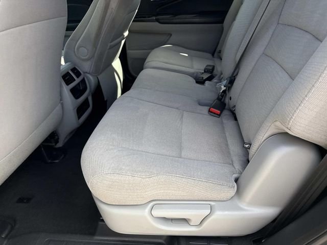 Used 2017  Honda LX image 13