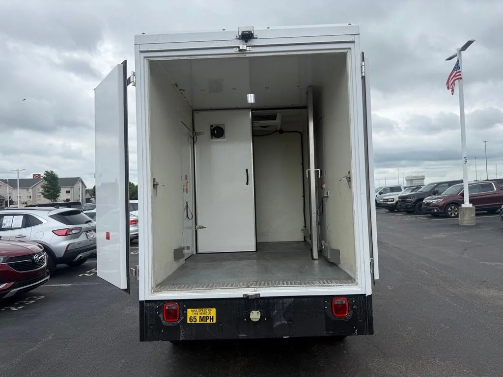 Used 2023 White Ford Base image 42
