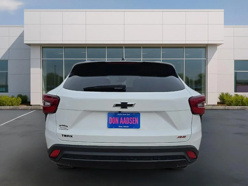 2026 Chevrolet Trax RS - Photo 6