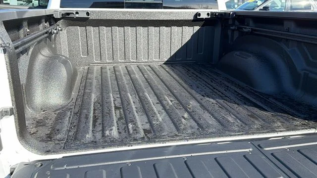 2026 RAM 1500 Laramie - Photo 14
