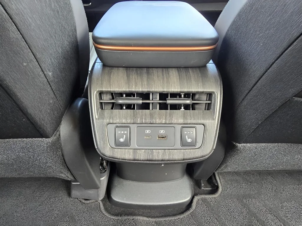 Used 2024 Northern Lights Metallic Nissan EVOLVE+ image 10