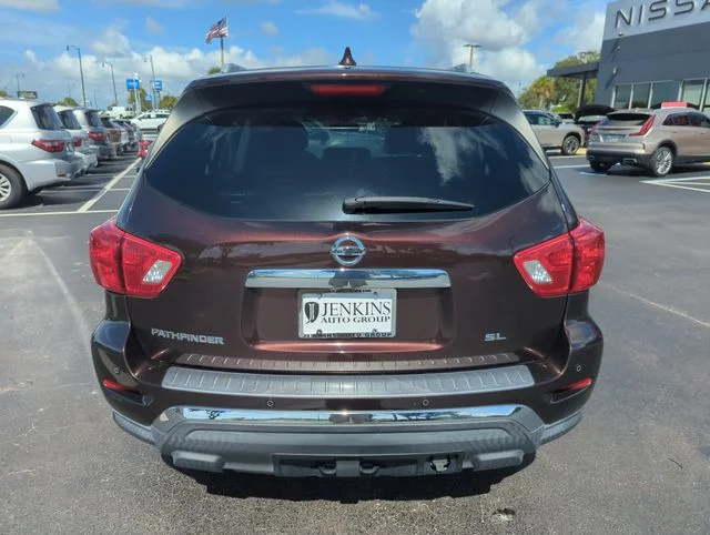 Used 2019 Brown Nissan SL image 7