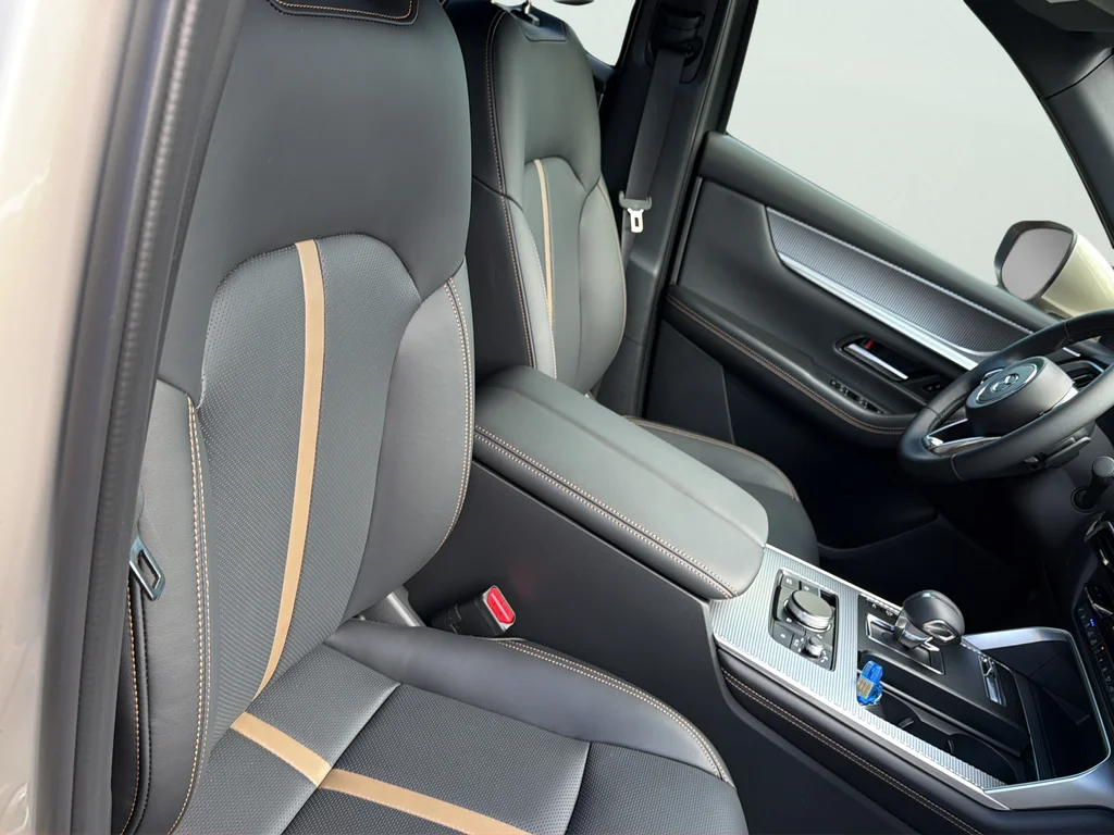 New 2026 Platinum Mazda 3.3 Turbo Premium Plus AWD image 27