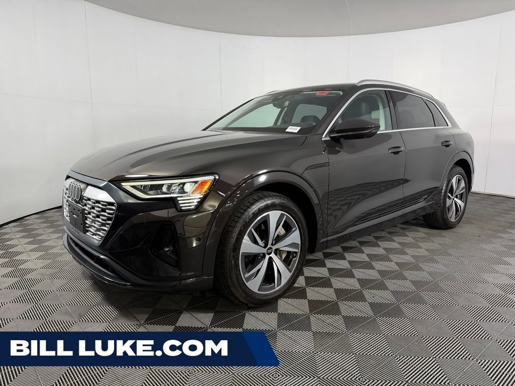 2024 Audi Q8 e-tron