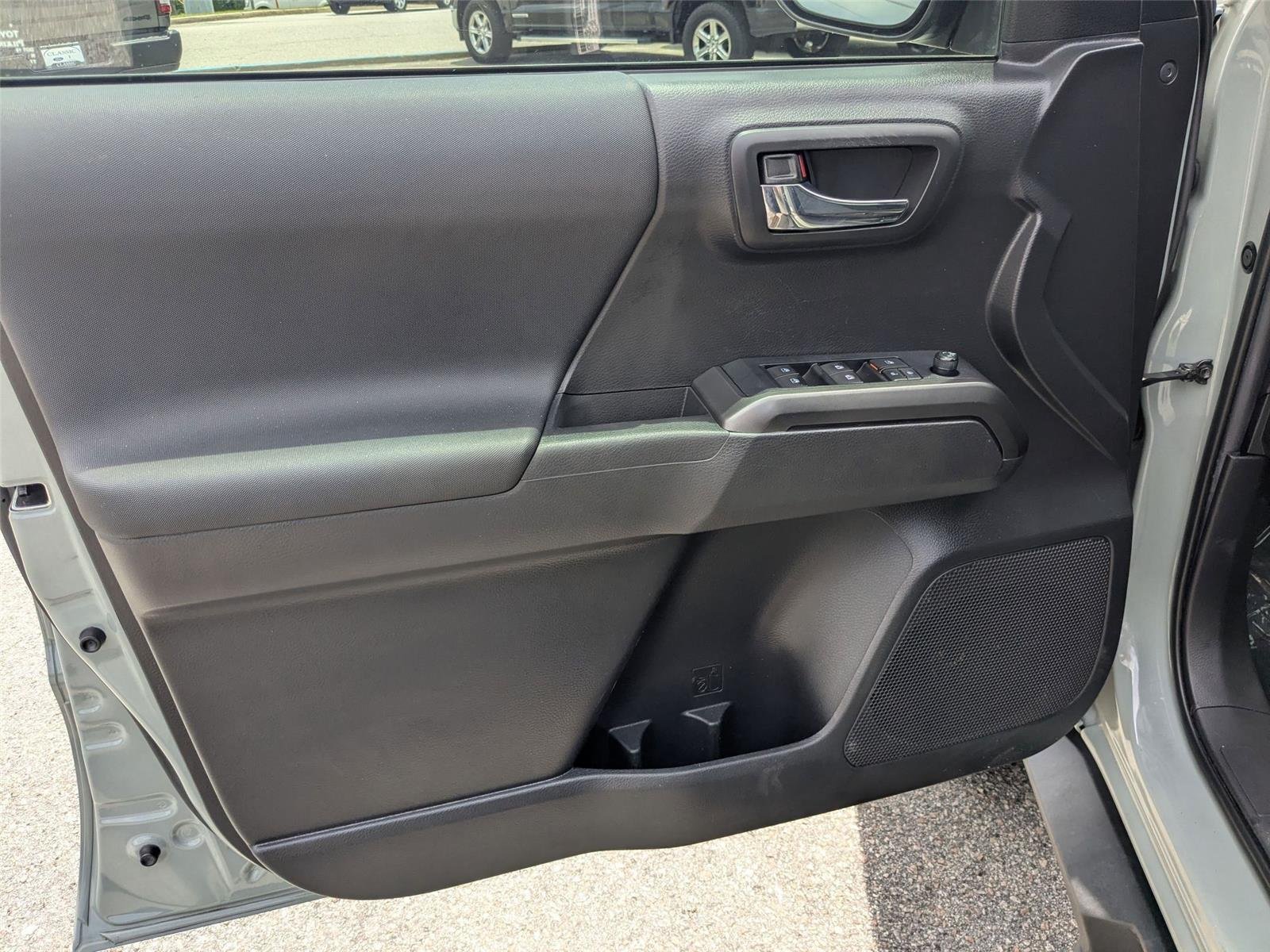 Used 2022 GRAY Toyota TRD Sport image 11