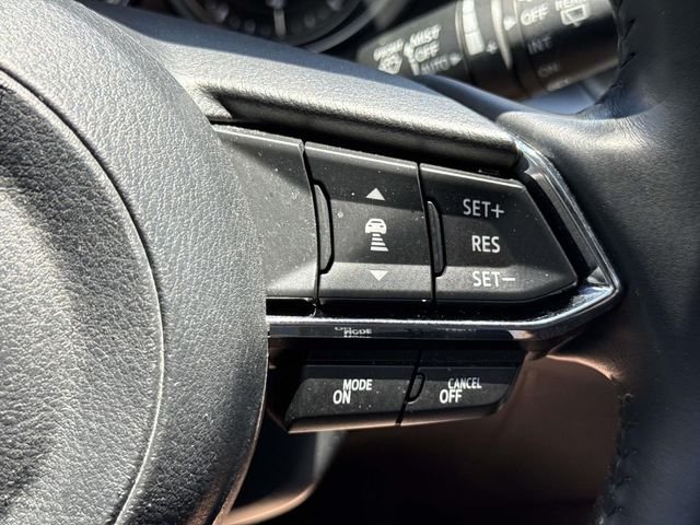 Used 2019 White Mazda Touring image 22