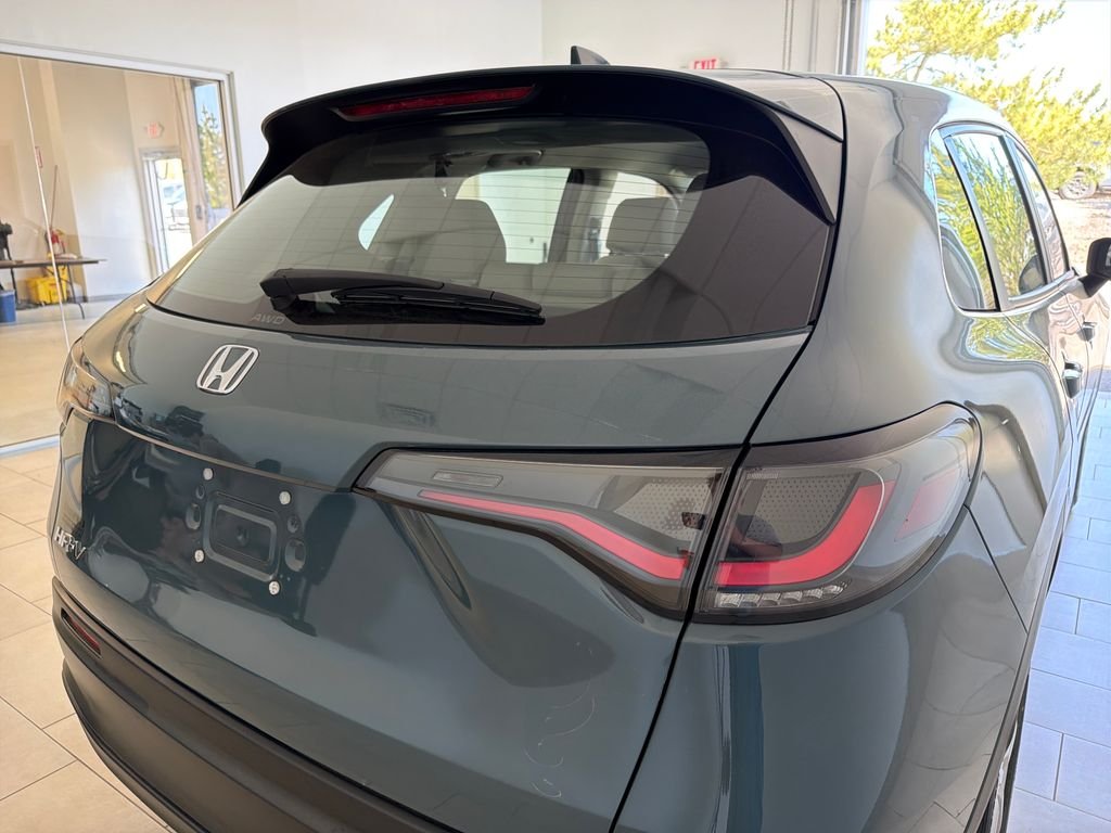 Used 2023  Honda LX image 32