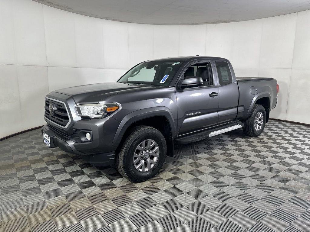 Used 2018 Magnetic Gray Metallic Toyota SR5 V6 image 6