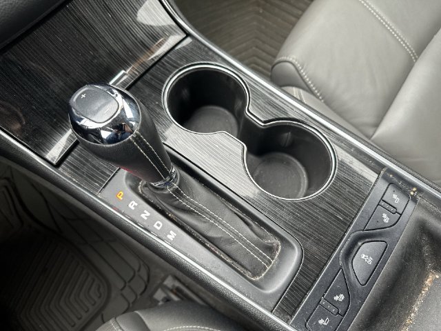 Used 2019 Summit White Chevrolet LT image 23