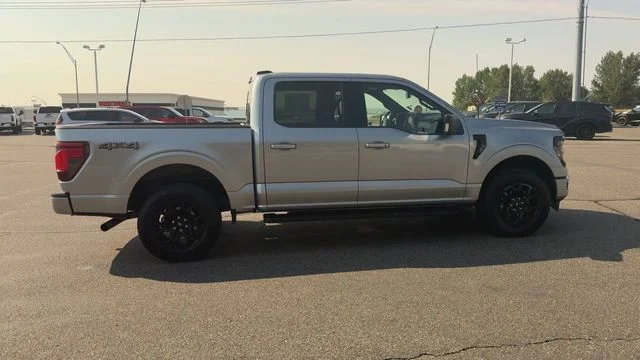 Used 2024 White Ford XLT image 9