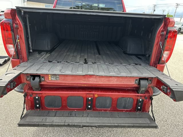 Used 2023 Volcanic Red Tintcoat GMC Elevation image 23