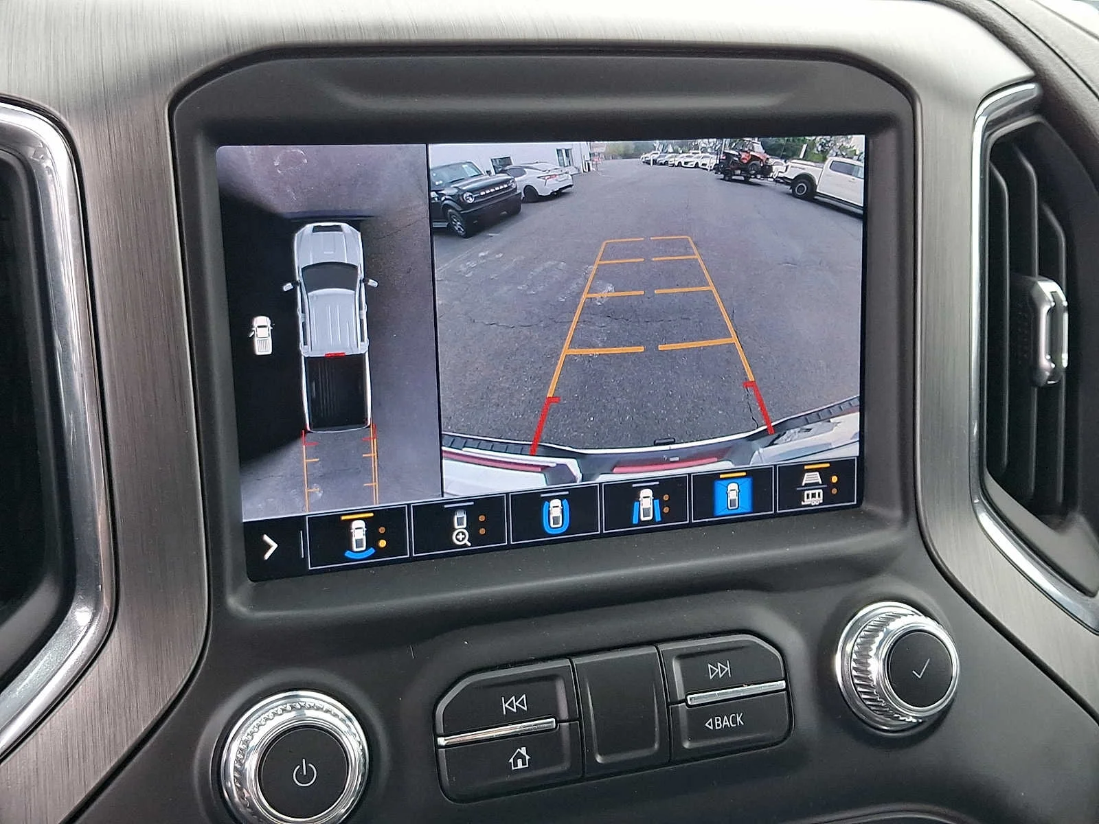 Used 2021 Summit White GMC Denali image 17
