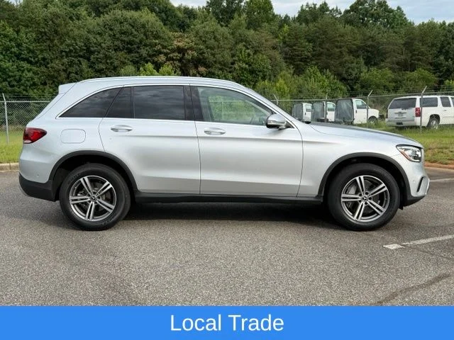 Used 2020  Mercedes-Benz GLC 300 image 3