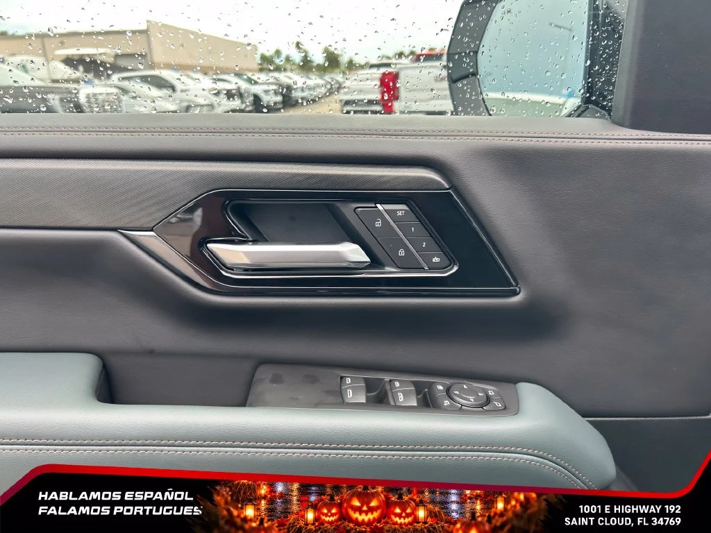 2026 GMC Yukon AT4 - Photo 23