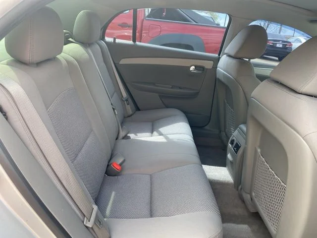 Used 2012 Silver Chevrolet LT image 24