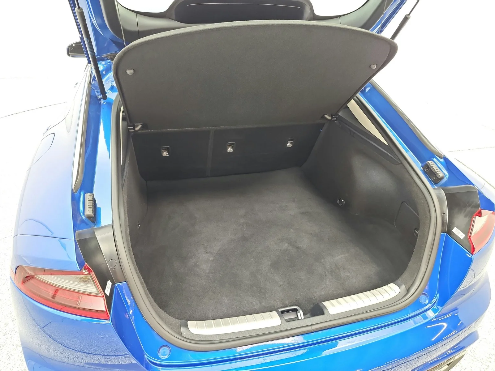 Used 2019 Micro Blue Kia Base RWD image 21