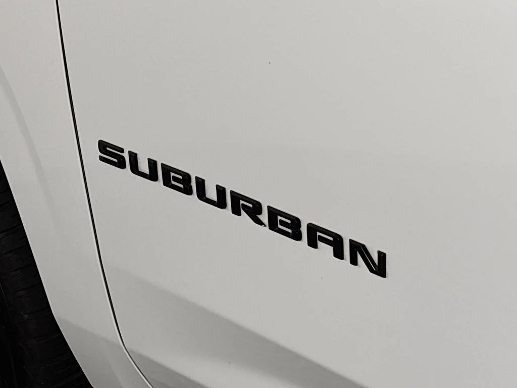 Used 2021 White Chevrolet RST image 24