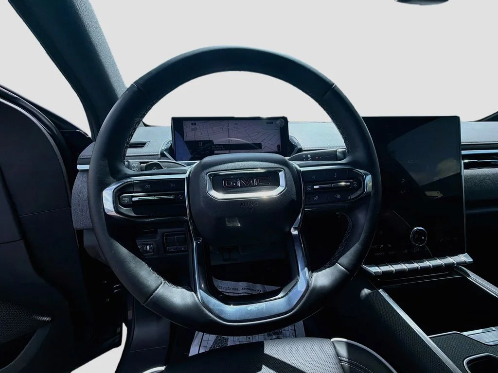 Used 2026 Ocean GMC Elevation image 11