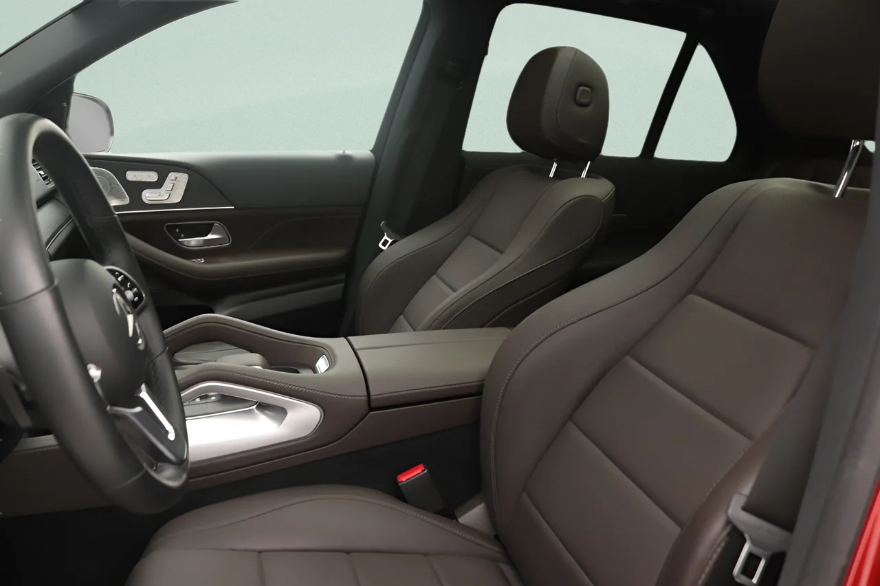 Certified Used 2023 Red Mercedes-Benz 450 4MATIC® AMG® Line Pkg image 30