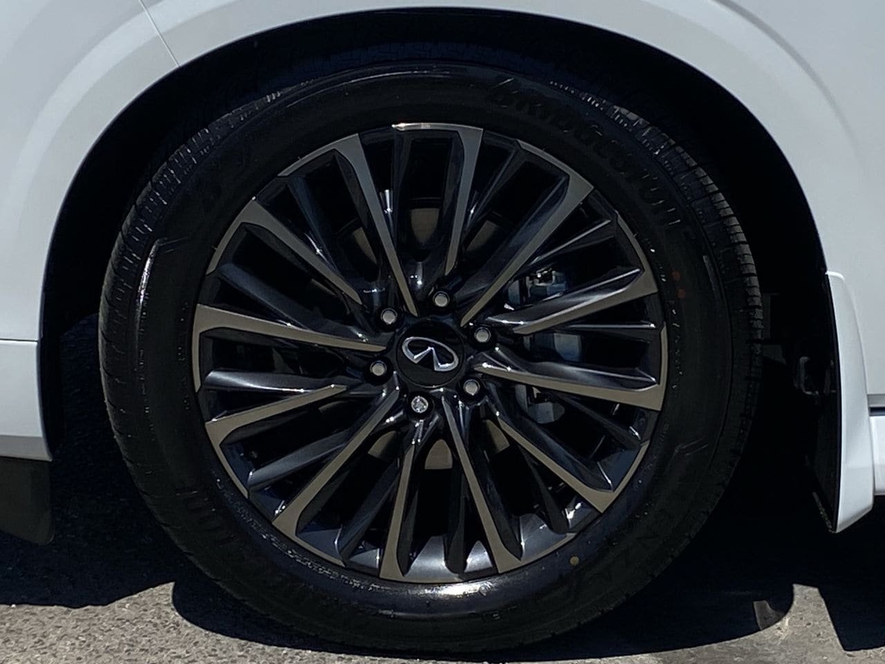 2027 INFINITI QX80 Autograph - Photo 8