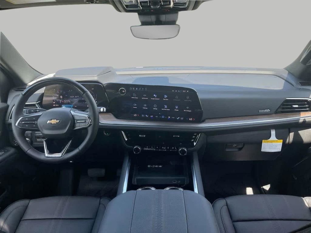 2026 Chevrolet Suburban High Country - Photo 10