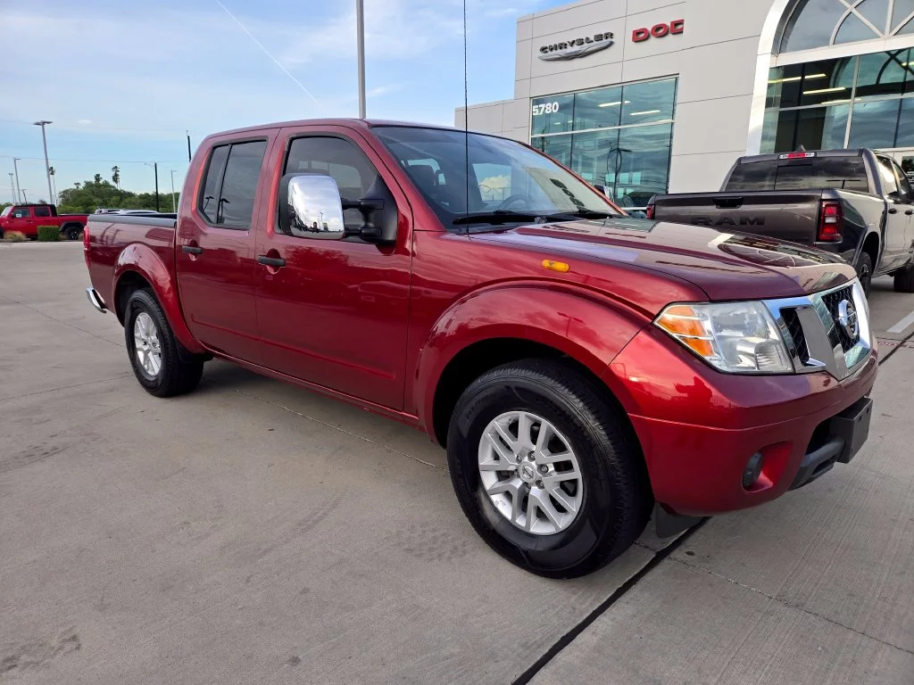 Used 2019 Red Nissan SV image 1