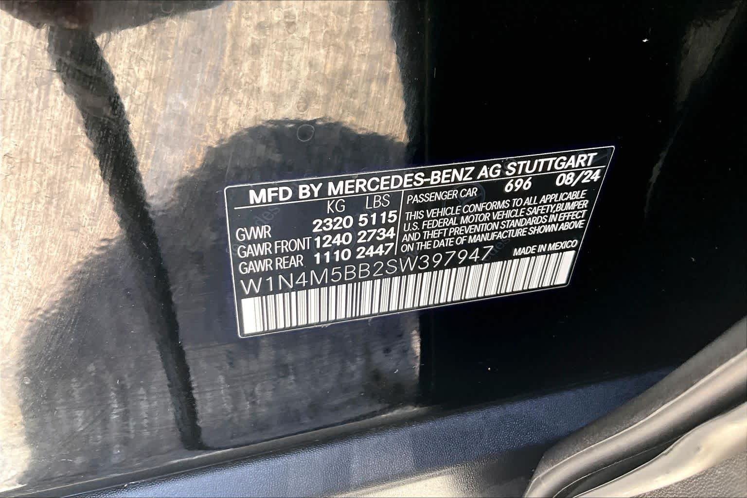 Used 2025 Night Black Mercedes-Benz AMG® GLB 35 image 66