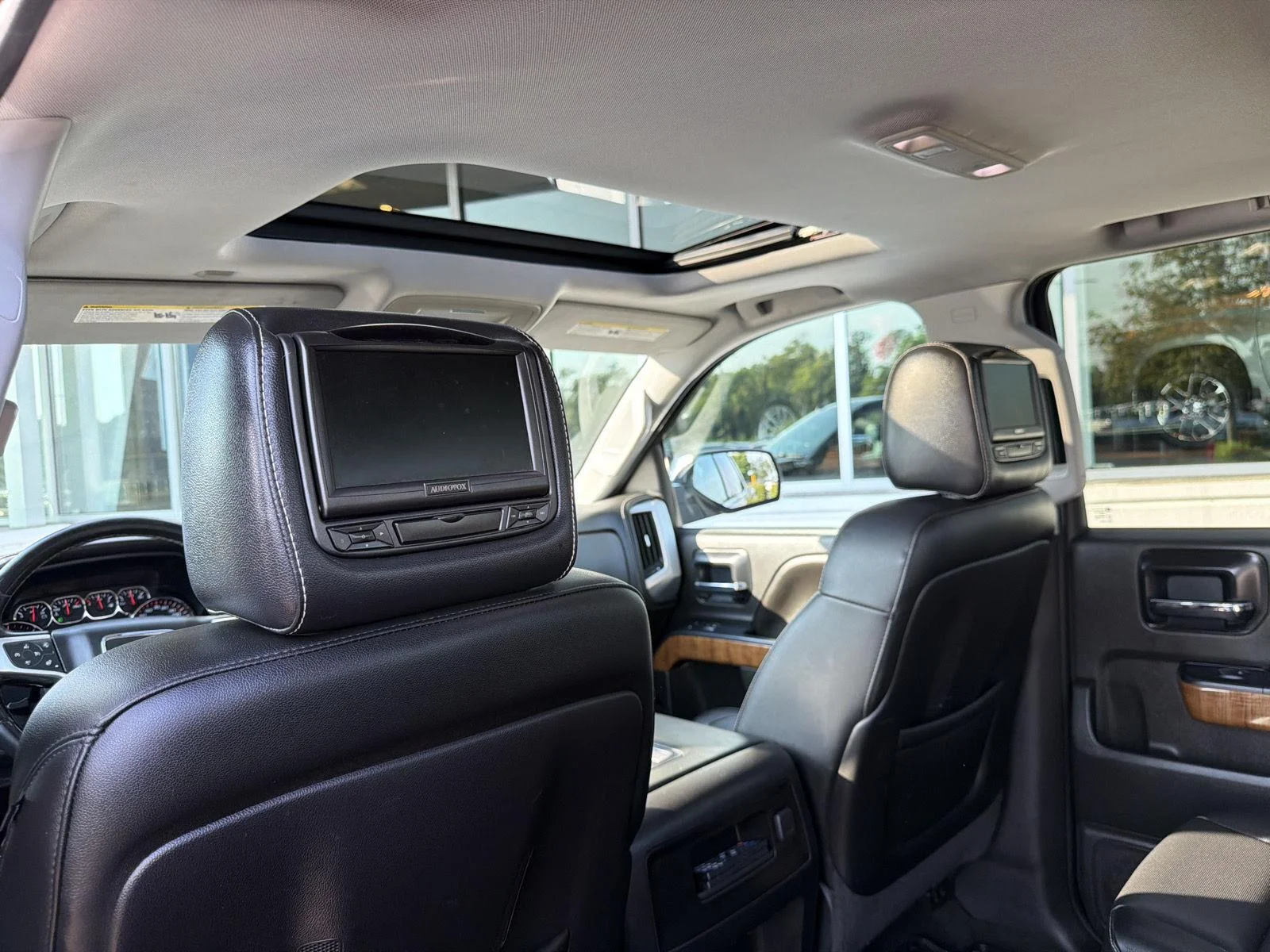 Used 2014 Onyx Black GMC SLT image 41