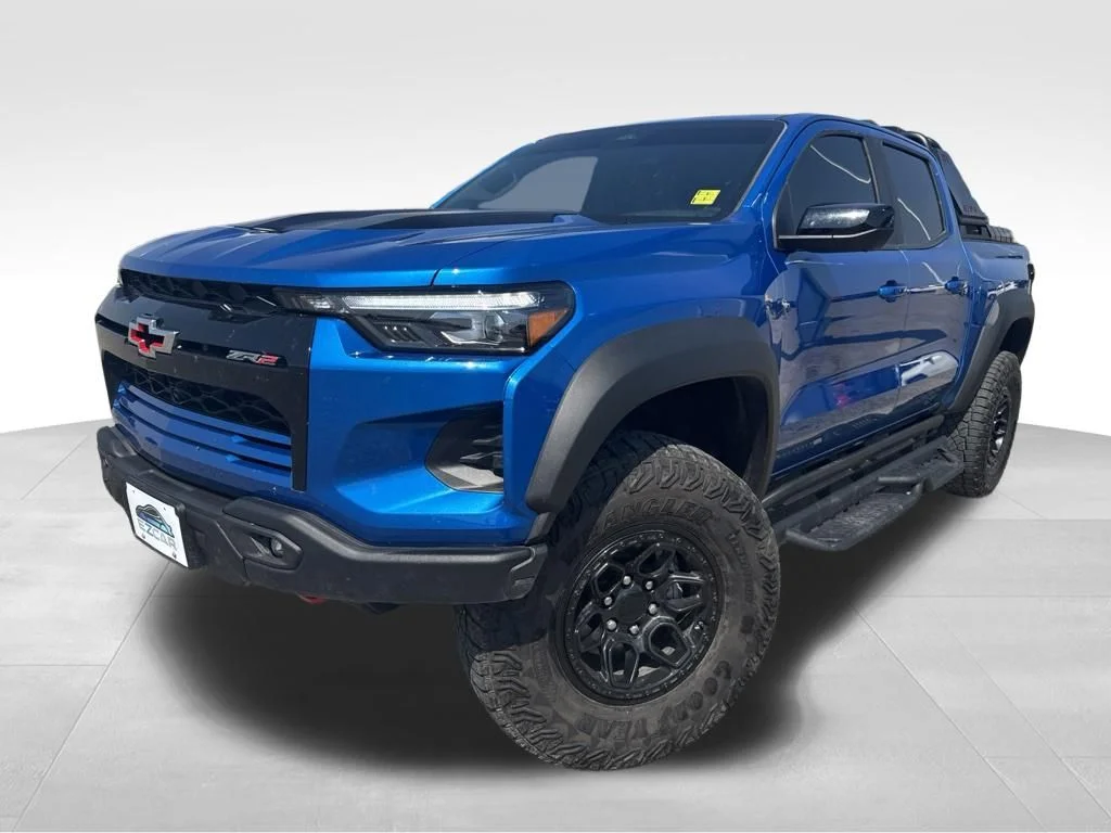 Used 2024 Glacier Blue Metallic Chevrolet ZR2 image 3
