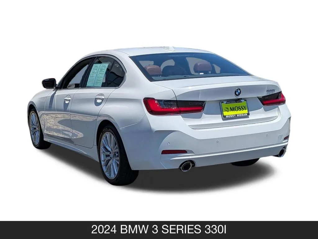 Used 2024 White BMW 330i image 7