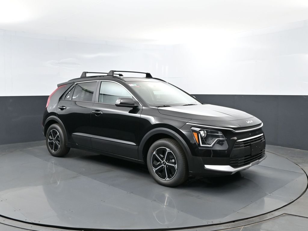 New 2026 Aurora Black Pearl Kia LX image 3