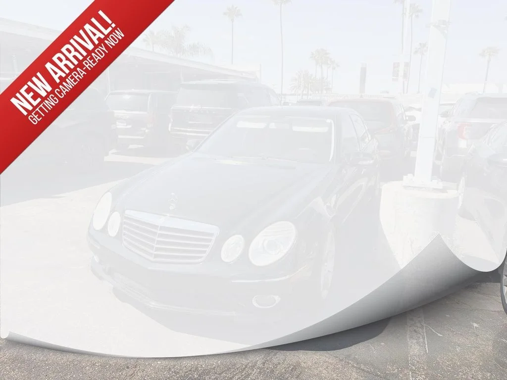 Used 2009 Black Mercedes-Benz Sport 3.5L image 1