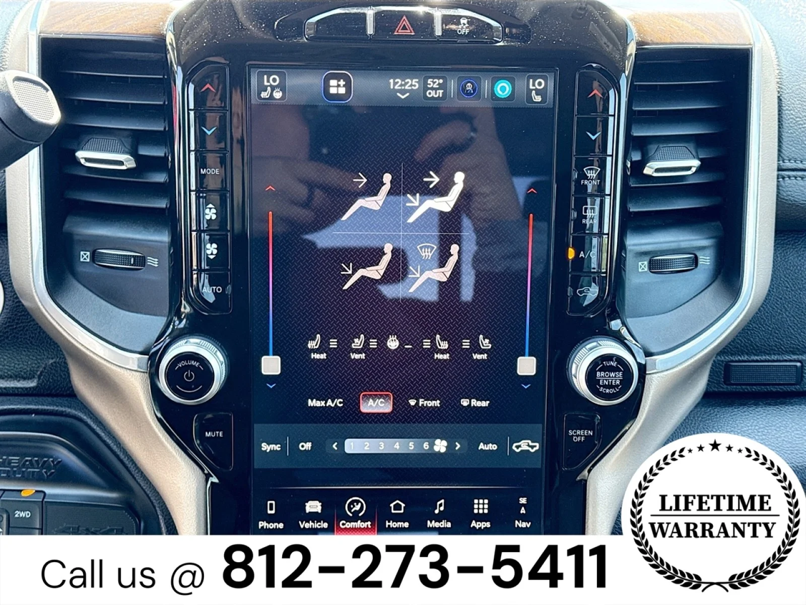 Used 2024 Silver Ram Laramie image 15