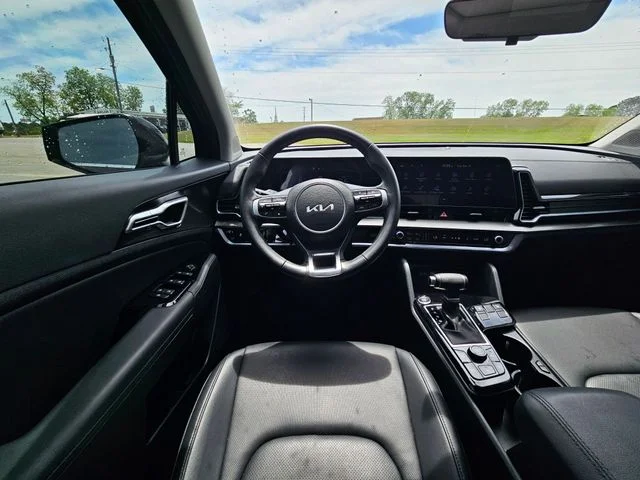 Used 2025 Black Kia EX image 13