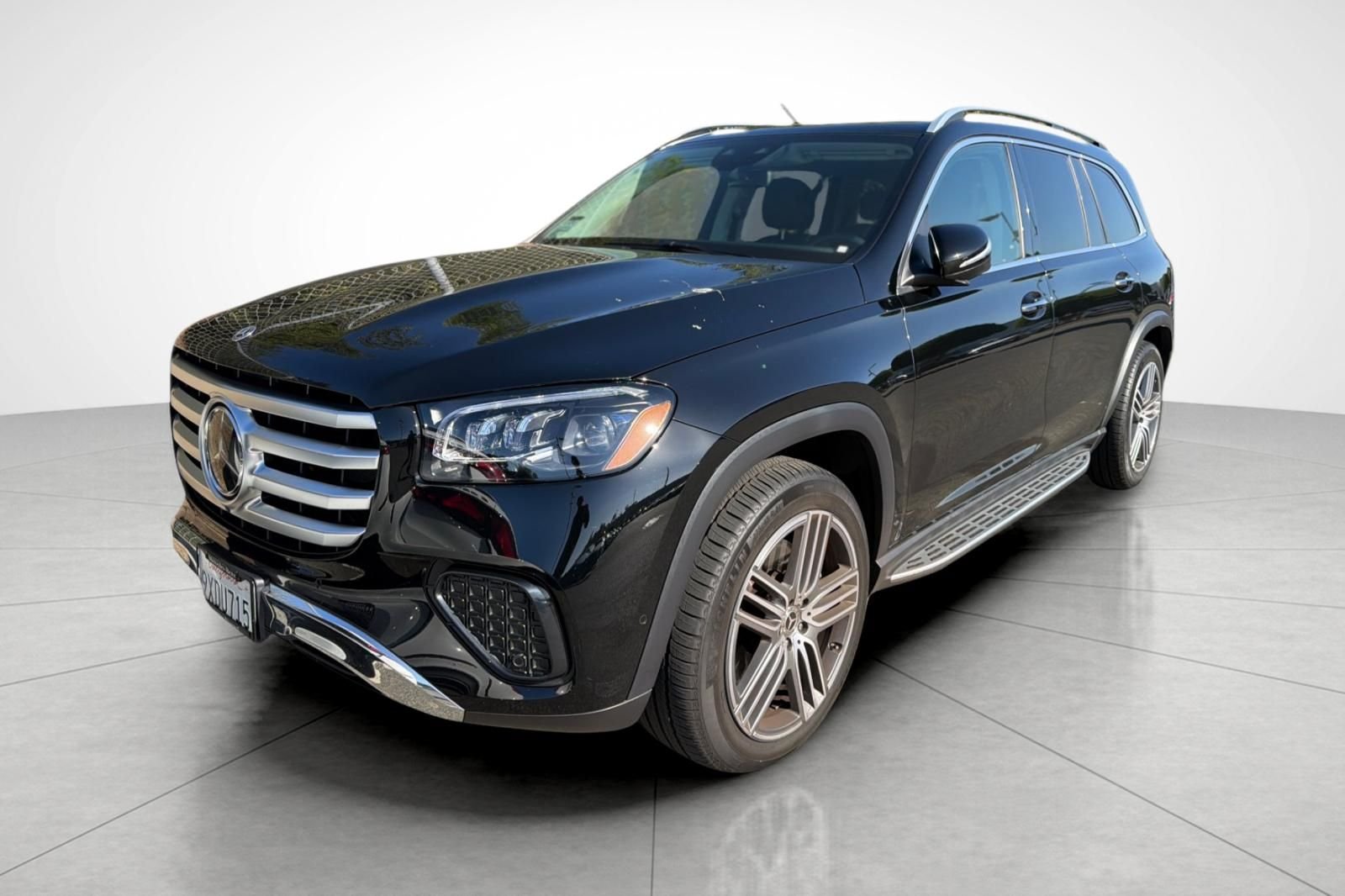 Courtesy Vehicle 2026 GLS 450 4MATIC® SUV