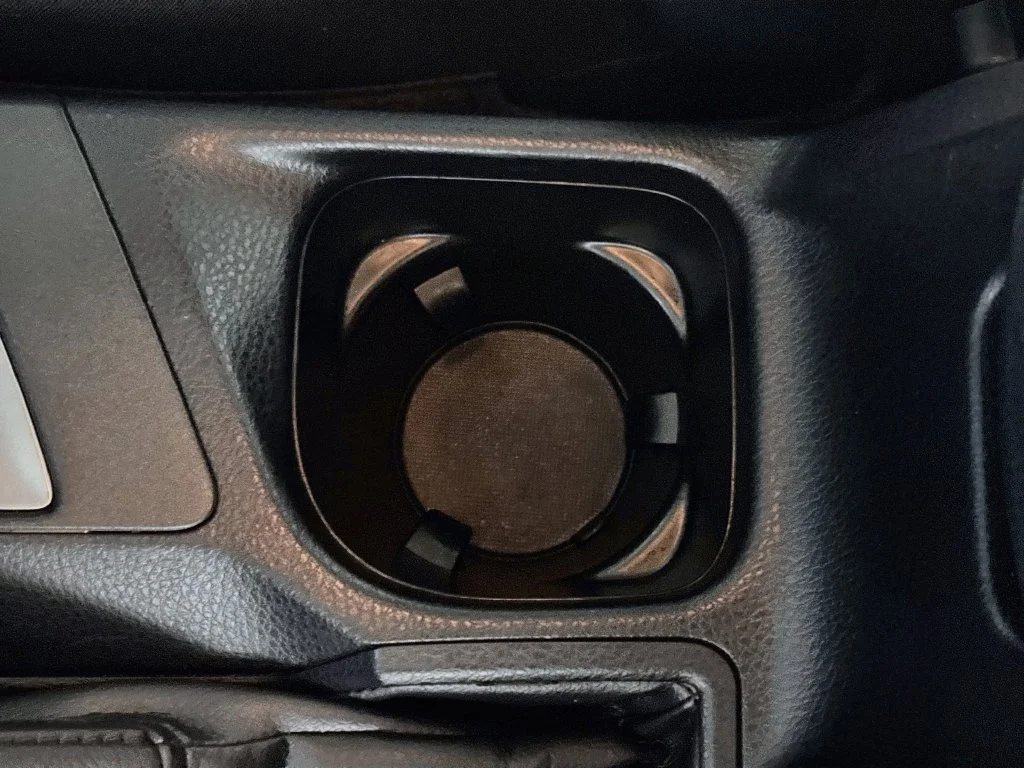 Used 2018 Silver Sky Metallic Toyota XLE image 15