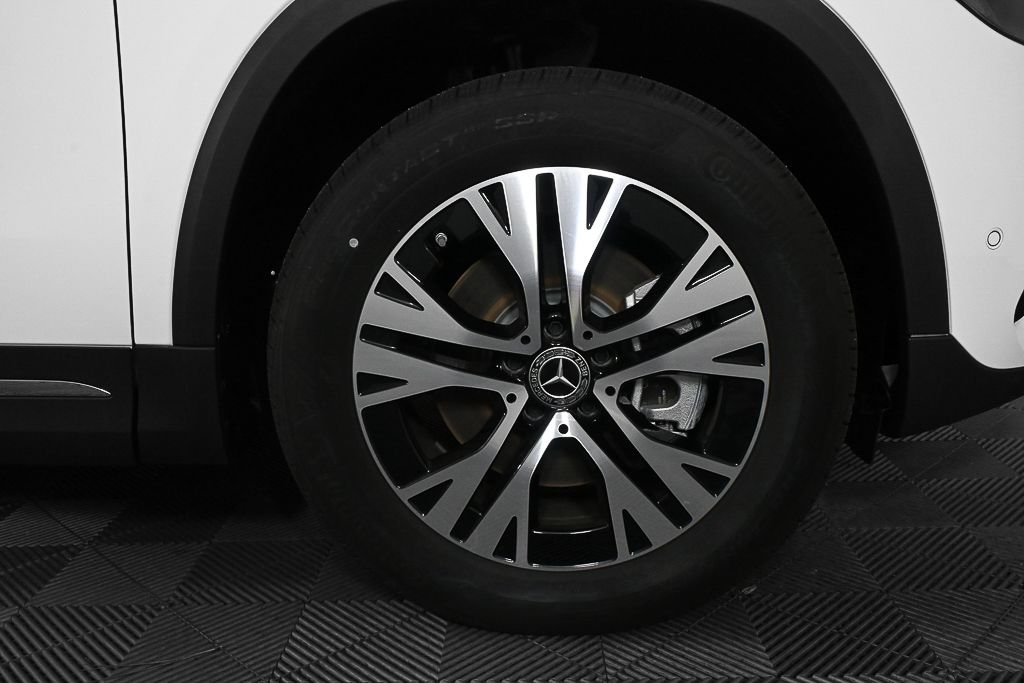 Certified Used 2026 White Mercedes-Benz GLA 250 image 37