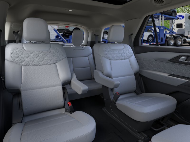 New 2026 Space White Metallic Ford Platinum™ image 11
