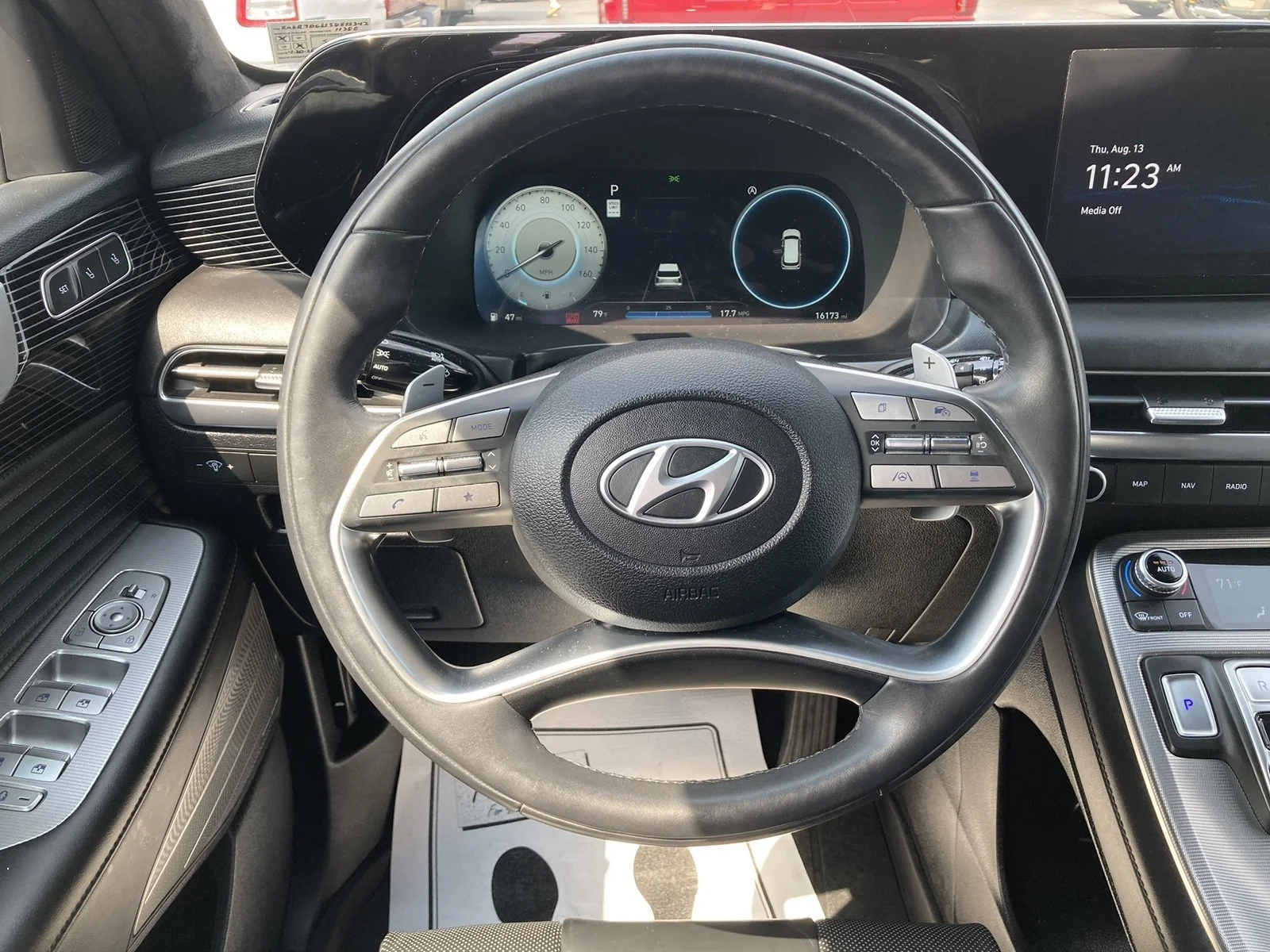 Used 2025 Moonlight Cloud Hyundai Calligraphy image 13
