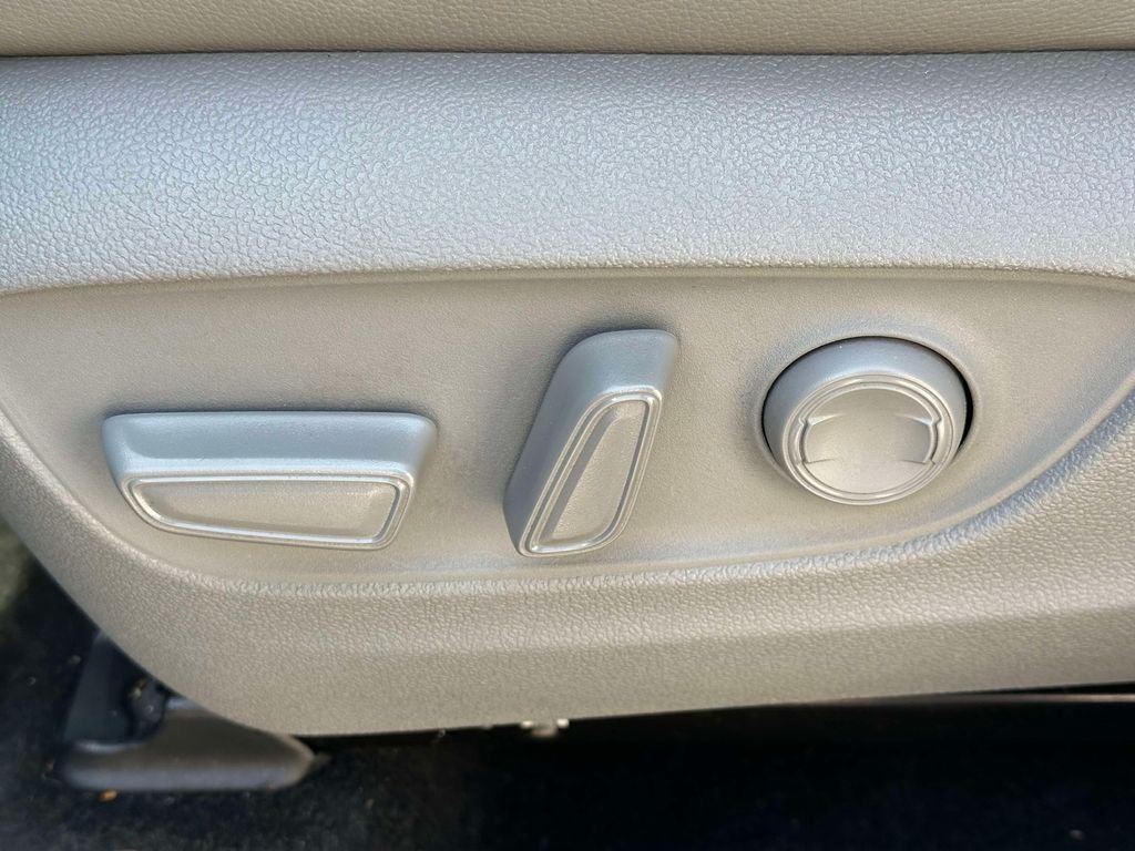 Used 2024 Silver Toyota XLE image 24
