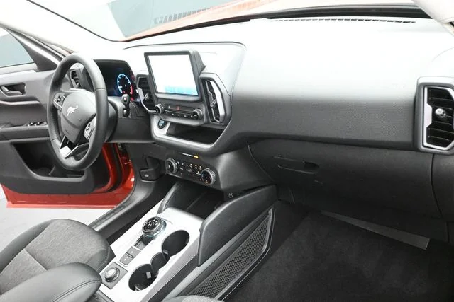 Certified Used 2024 Hot Pepper Red Metallic Tinted Clearcoat Ford Big Bend image 28