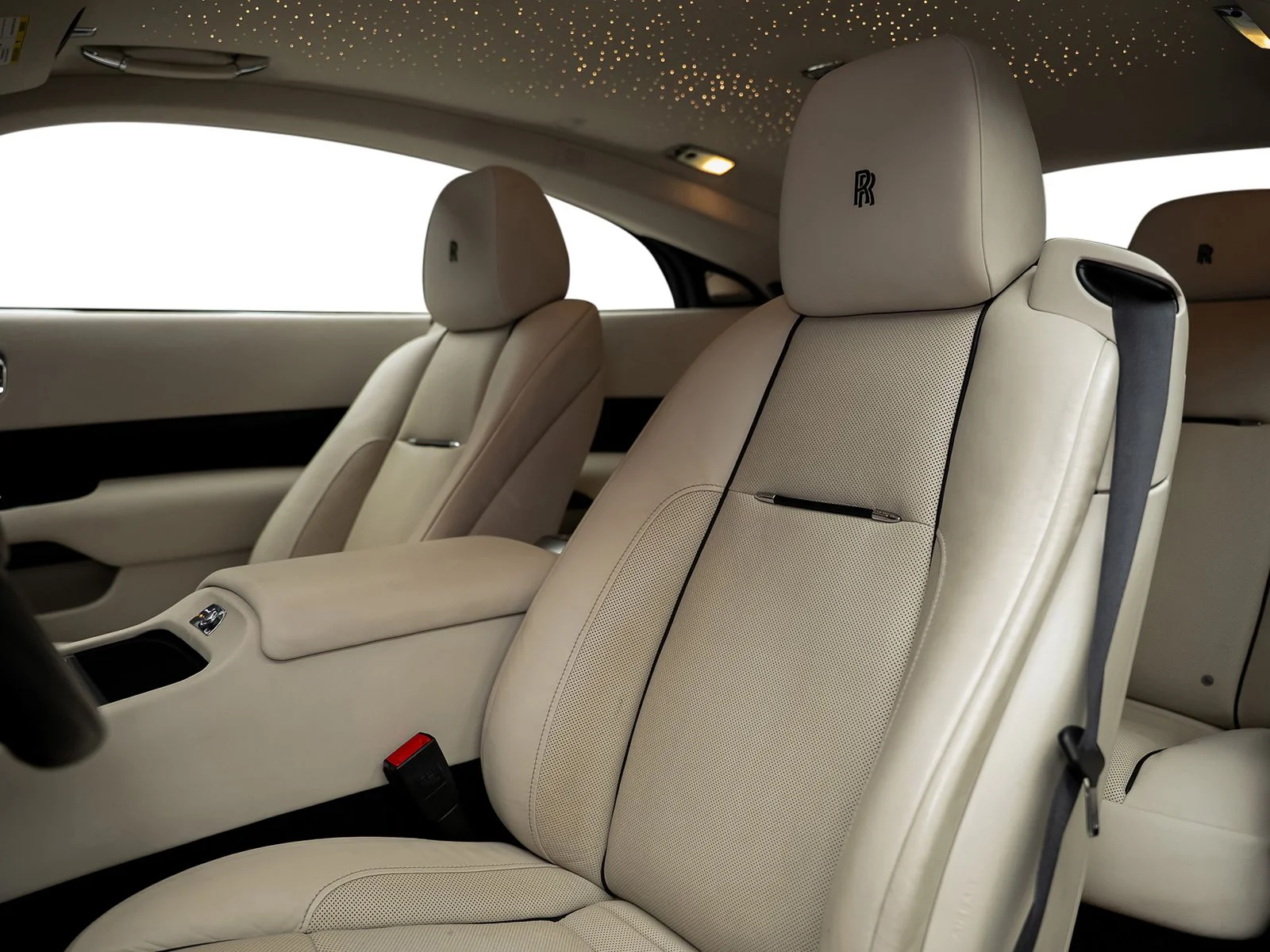 Used 2017 White Rolls-Royce Base image 32