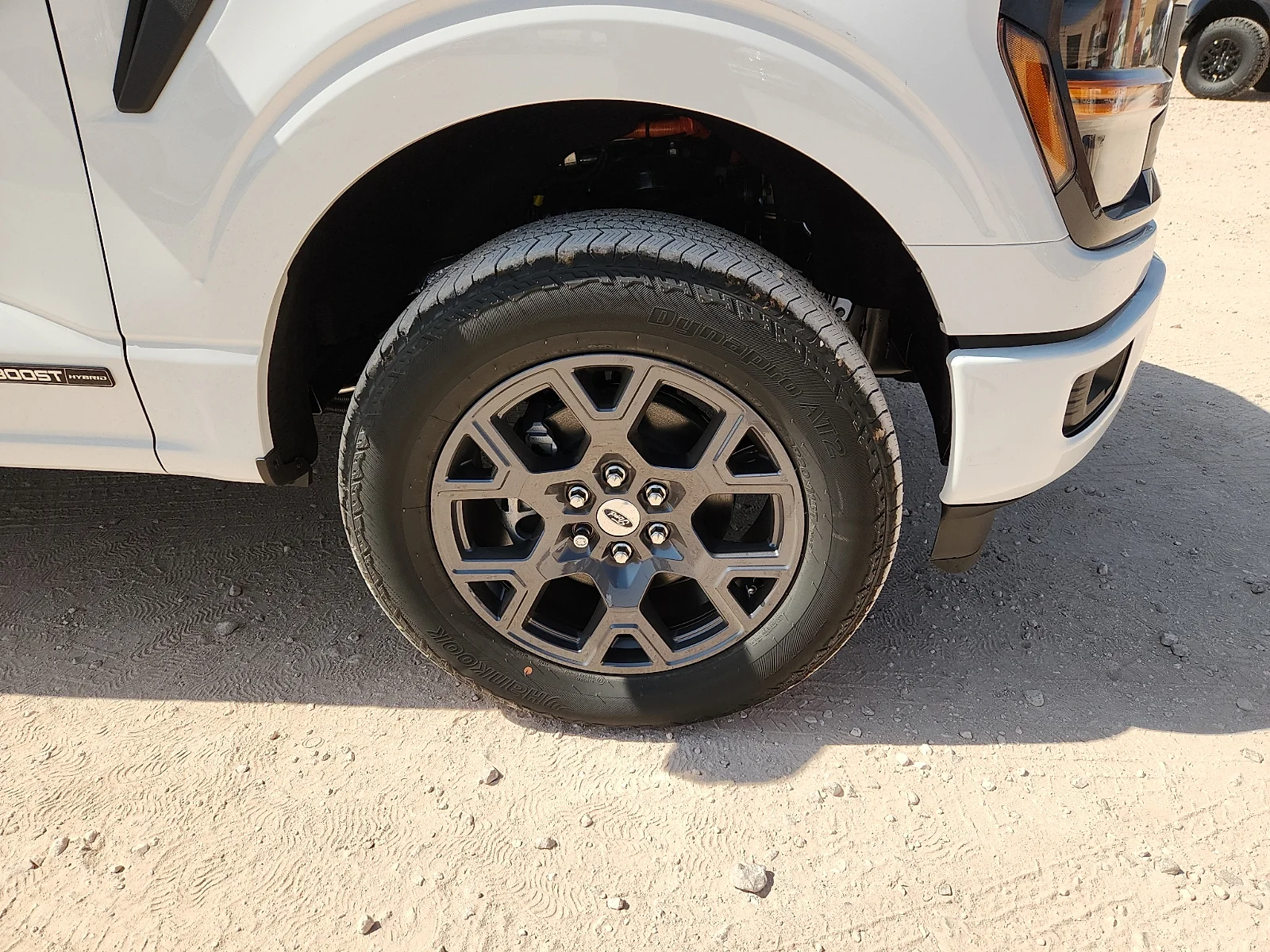New 2026 Oxford White Ford STX image 9