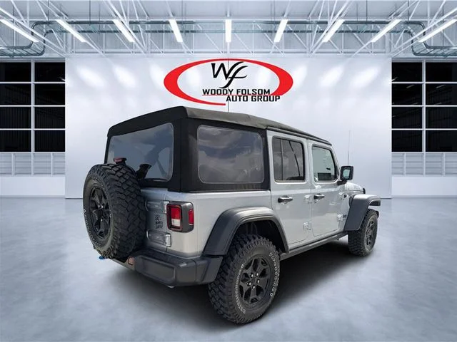 New 2023 Silver Zynith Clear-Coat Exterior Paint Jeep Willys 4xe image 3