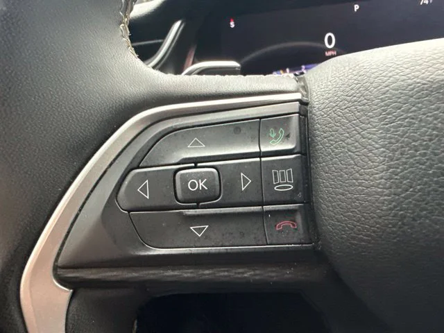 Used 2023 Black Jeep Altitude X image 27