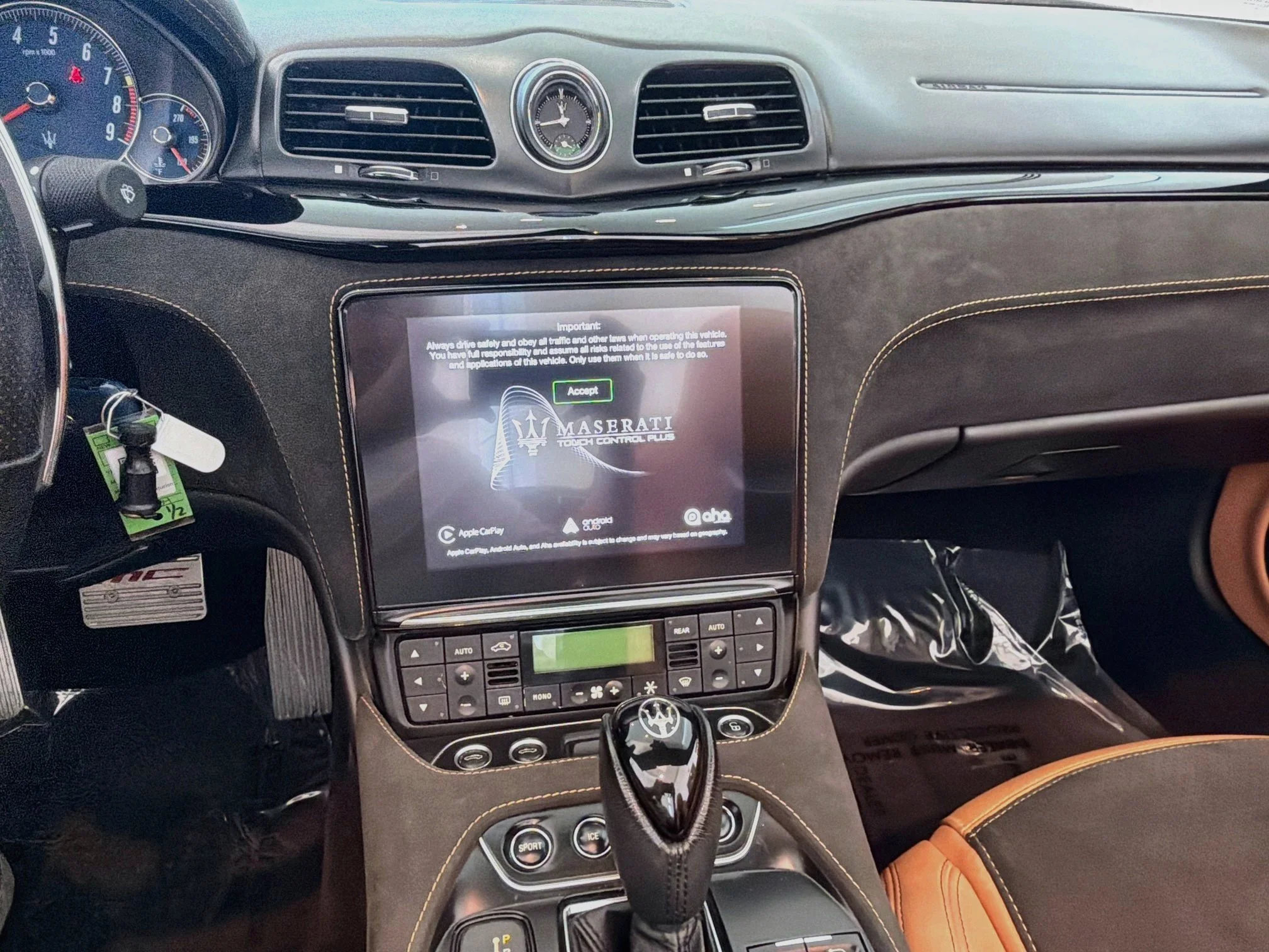 Used 2018  Maserati Sport image 26