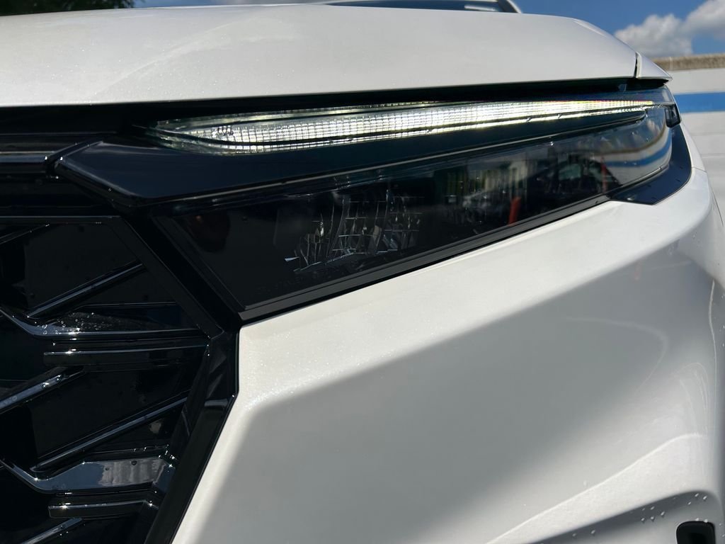 New 2026 Platinum White Pearl Honda Sport Touring image 9