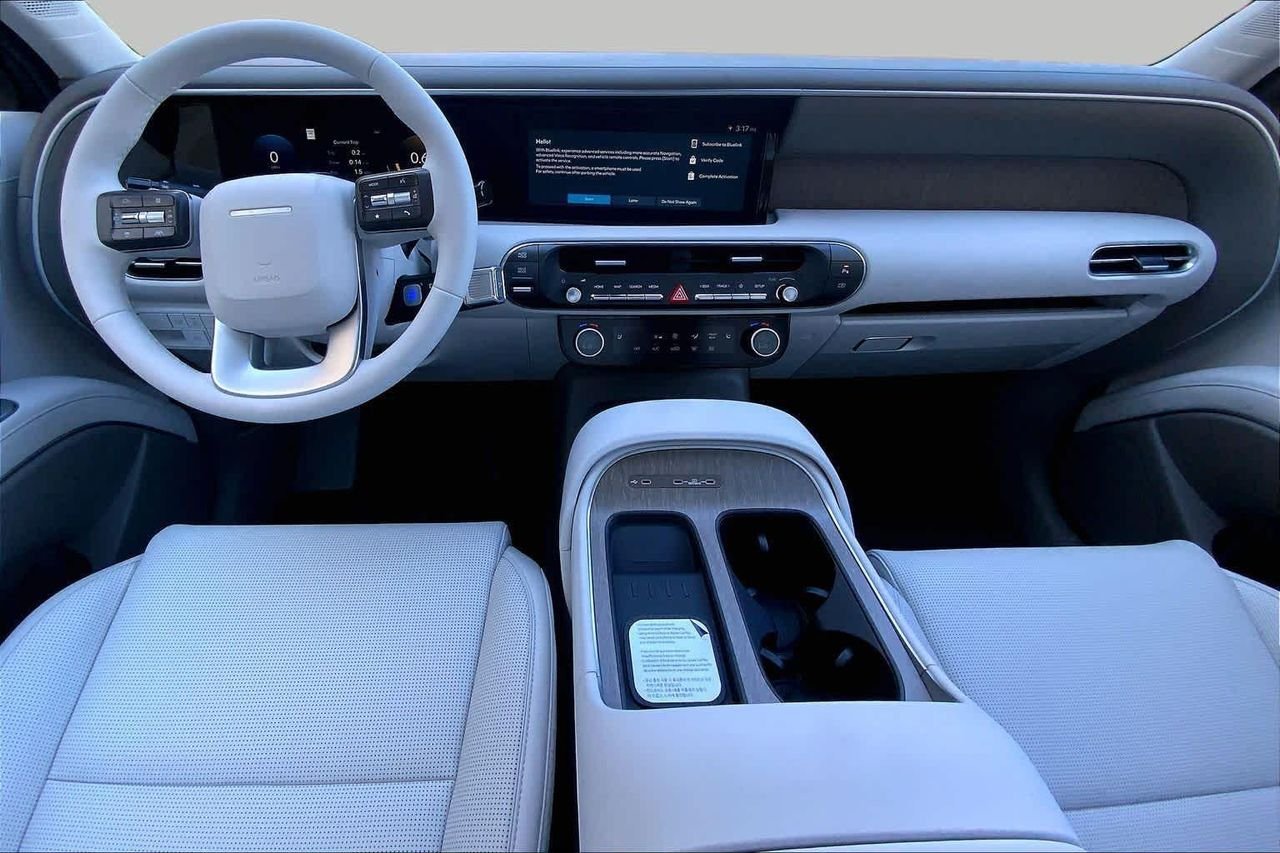 New 2027 Abyss Black Pearl Hyundai SEL FWD image 5