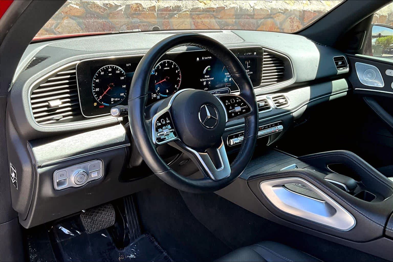 Used 2023 MANUFAKTUR Cardinal Red Metallic Mercedes-Benz GLE 350 image 4